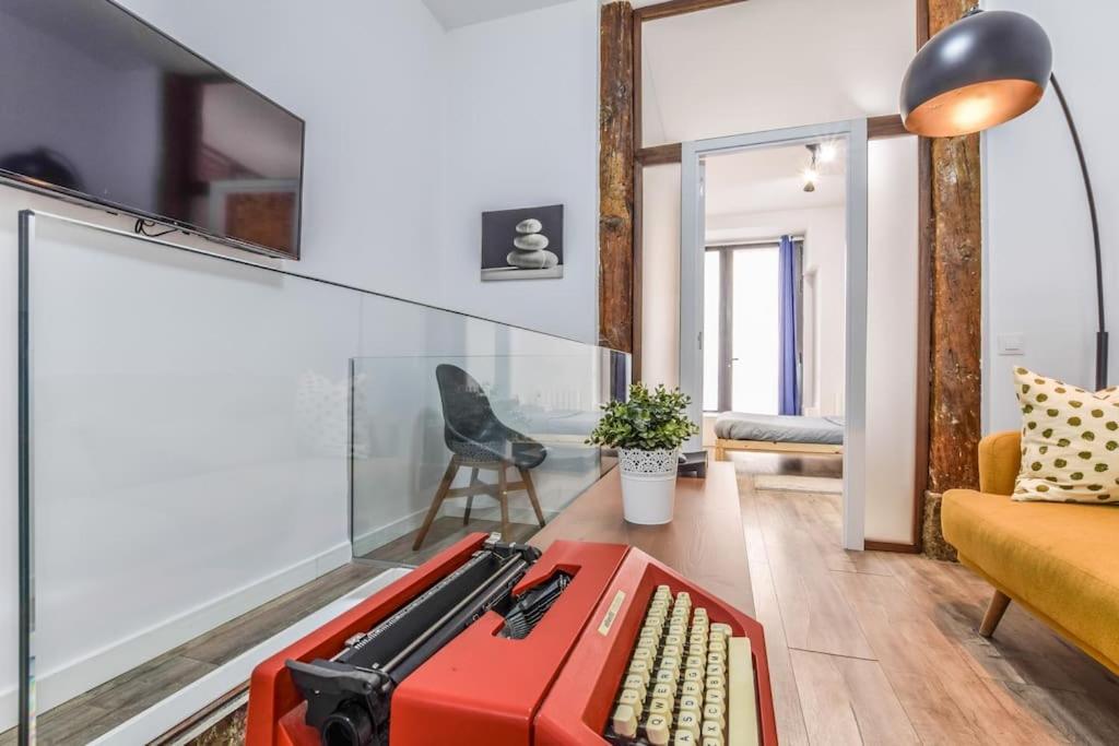 Unique Flat La Latina * Billiard & Darts Apartamento Madri Exterior foto